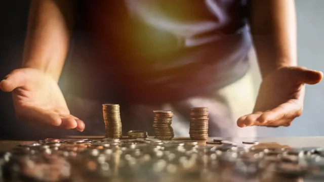 Money and Financial Services category